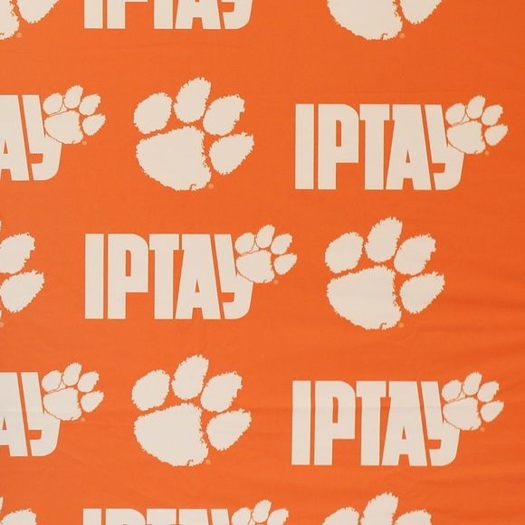 Meet your Posher, Whitney - Picture 1 of 1